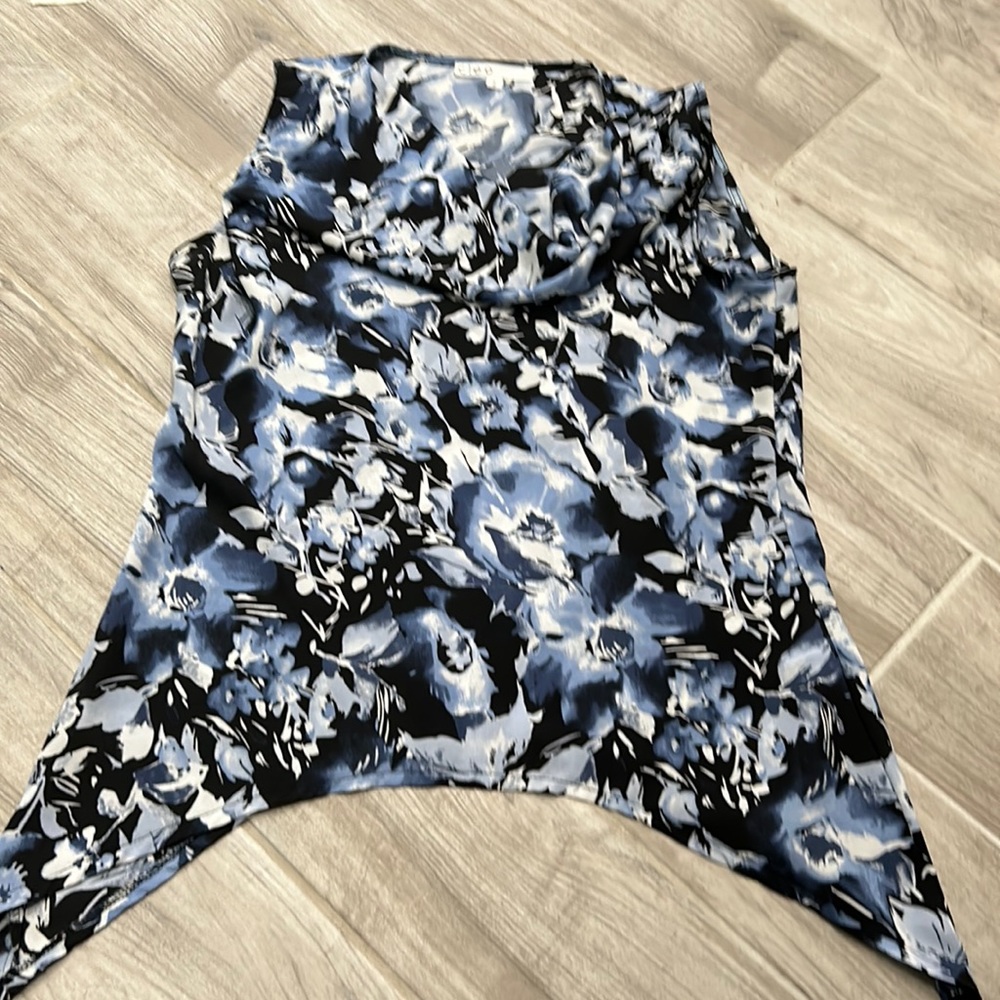 Cleo Sleeveless Blouse